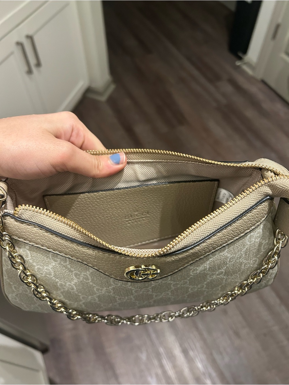 Purse - Picture 6 of 6
